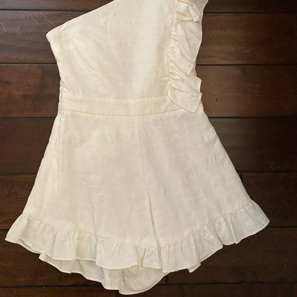 One Shoulder Romper - Picture 2 of 2